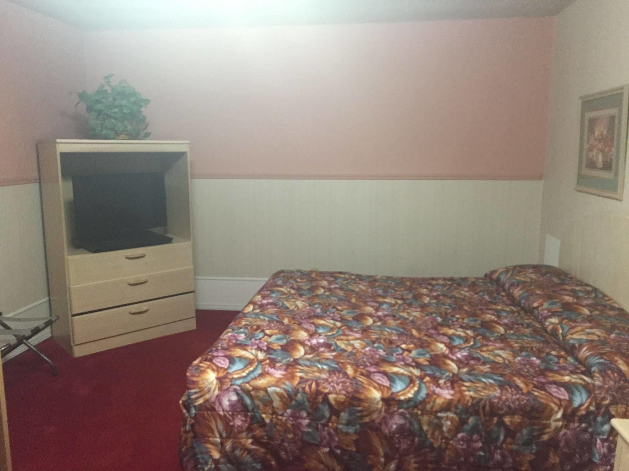 Carlin Villa Motel Carlinville Eksteriør bilde